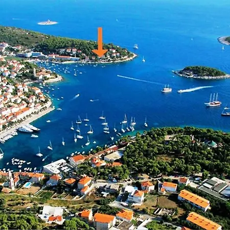 펜션 Holiday Cherry Hvar 4+2 *