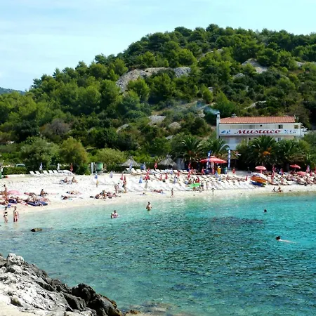בית נופש Holiday Cherry Hvar 4+2